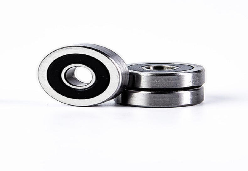 Precision In Motion: Exploring the Role Of Ball Bearing Track Rollers In Conveyor Systems